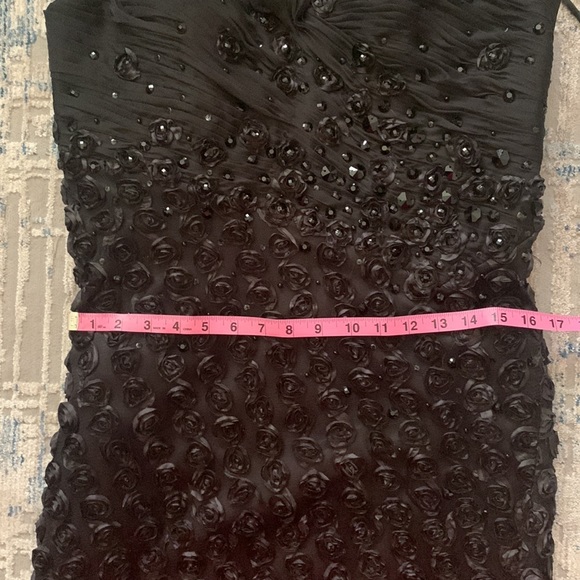 Gorgeous evening gown by Boutique montage - Picture 12 of 13